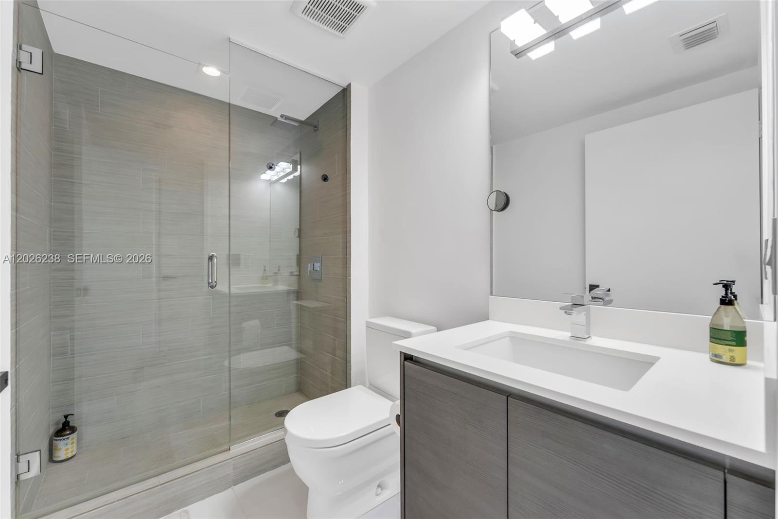 See details 4-905 2 / 3 1541 sq. ft. $ 2026-05-27 0 Photo