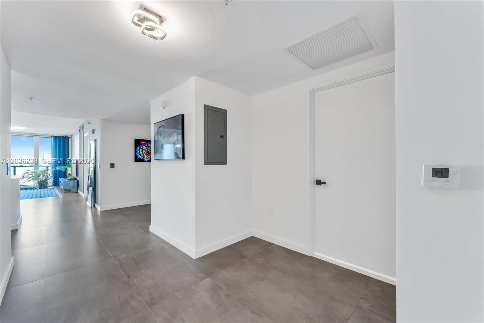 See details 4-905 2 / 3 1541 sq. ft. $ 2026-05-27 0 Photo