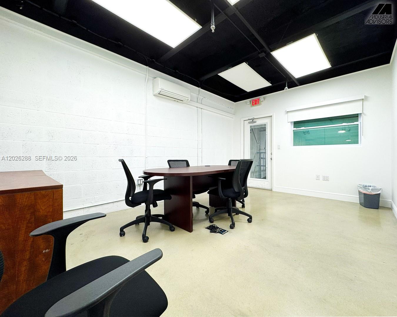 See details 10 / sq. ft. $ 2026-05-27 0 Photo
