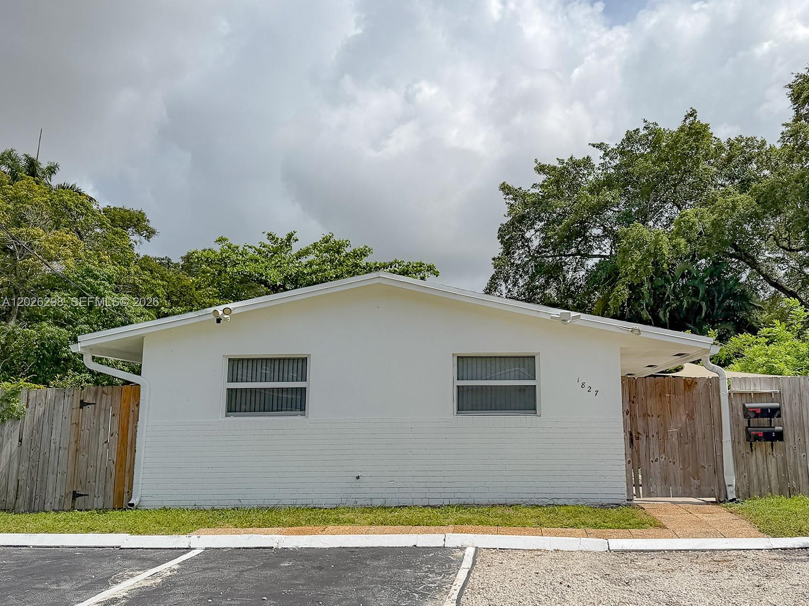 See details / 1570 sq. ft. $ 2026-05-27 0 Photo