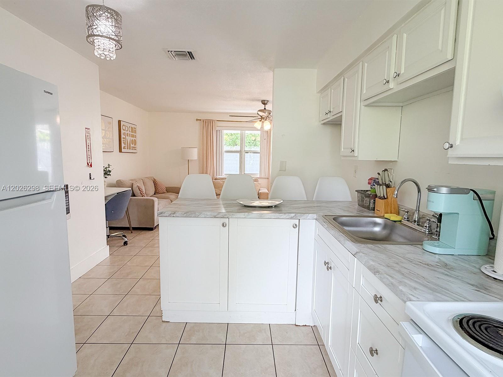 See details / 1570 sq. ft. $ 2026-05-27 0 Photo