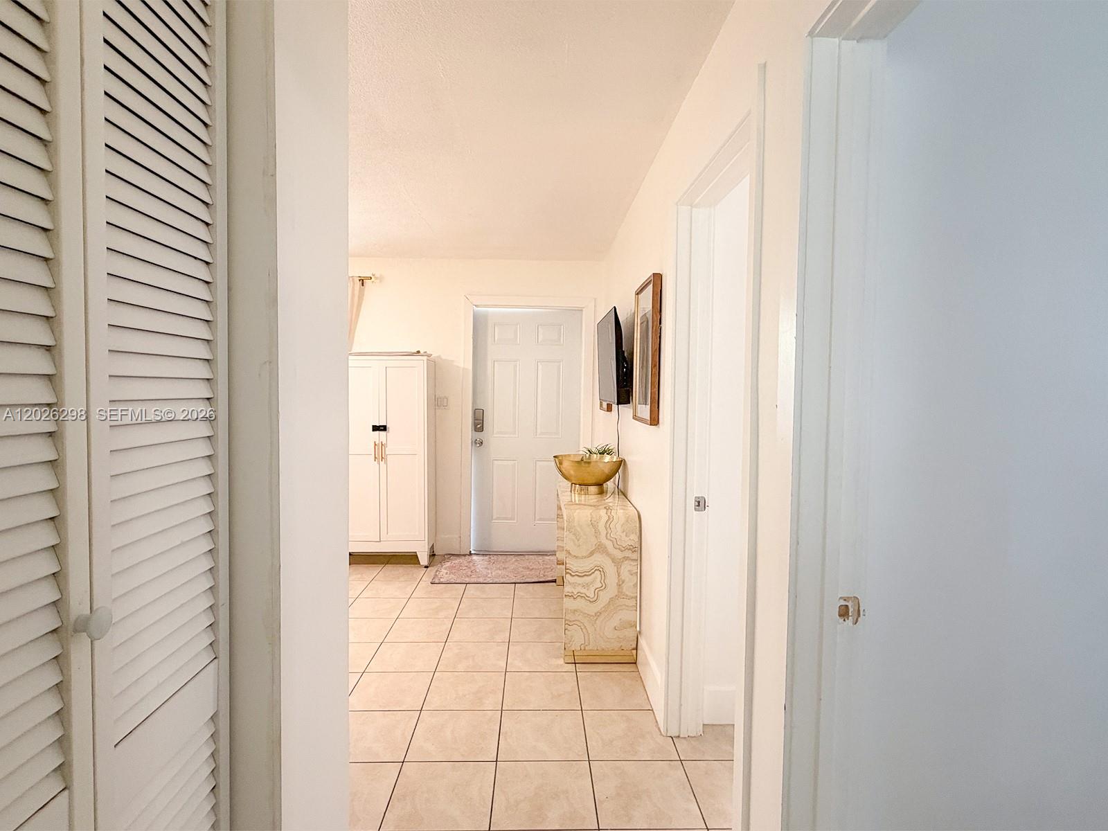 See details / 1570 sq. ft. $ 2026-05-27 0 Photo