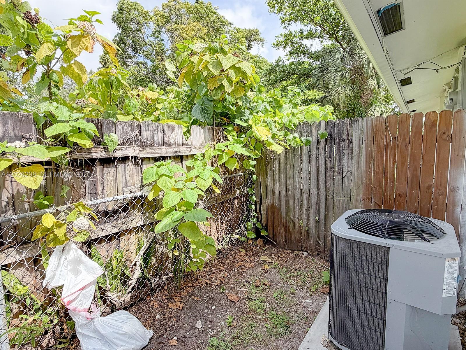 See details / 1570 sq. ft. $ 2026-05-27 0 Photo