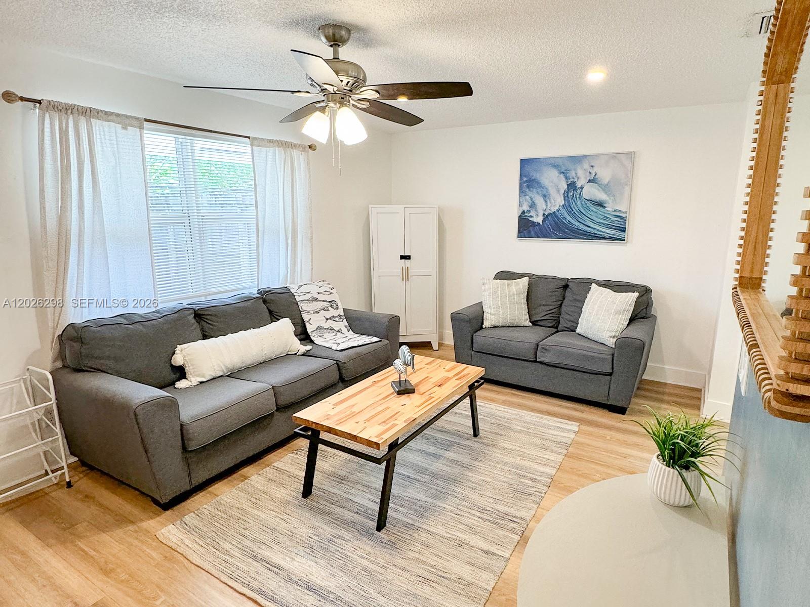 See details / 1570 sq. ft. $ 2026-05-27 0 Photo