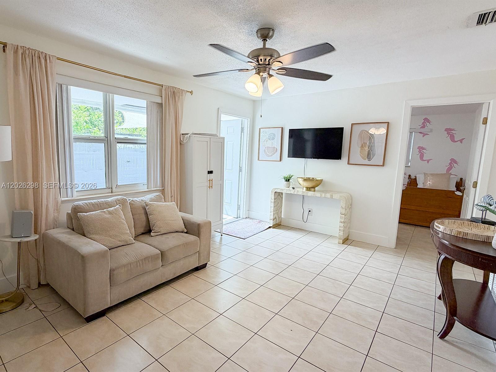 See details / 1570 sq. ft. $ 2026-05-27 0 Photo