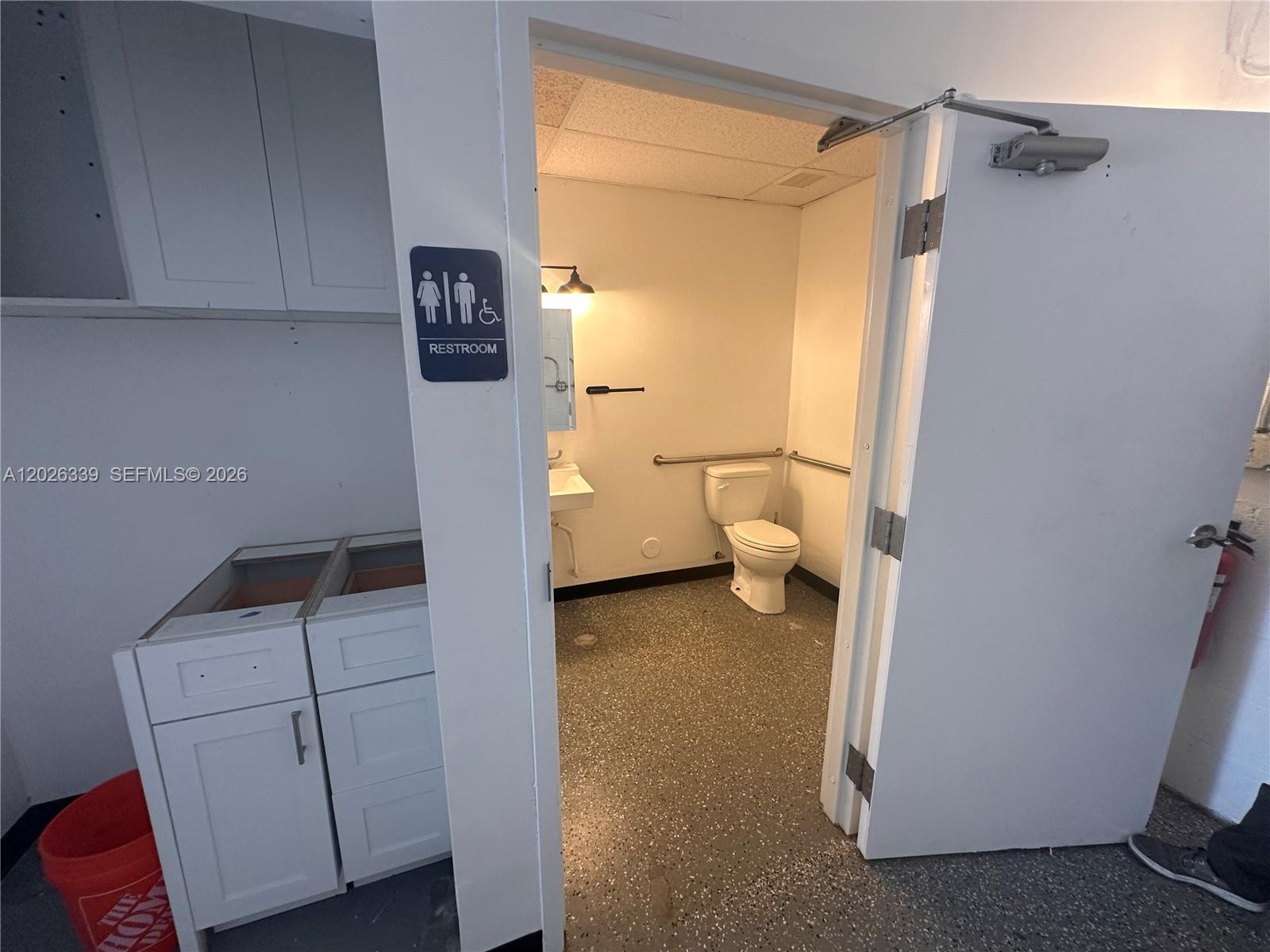 See details C2 / sq. ft. $ 2026-05-27 0 Photo