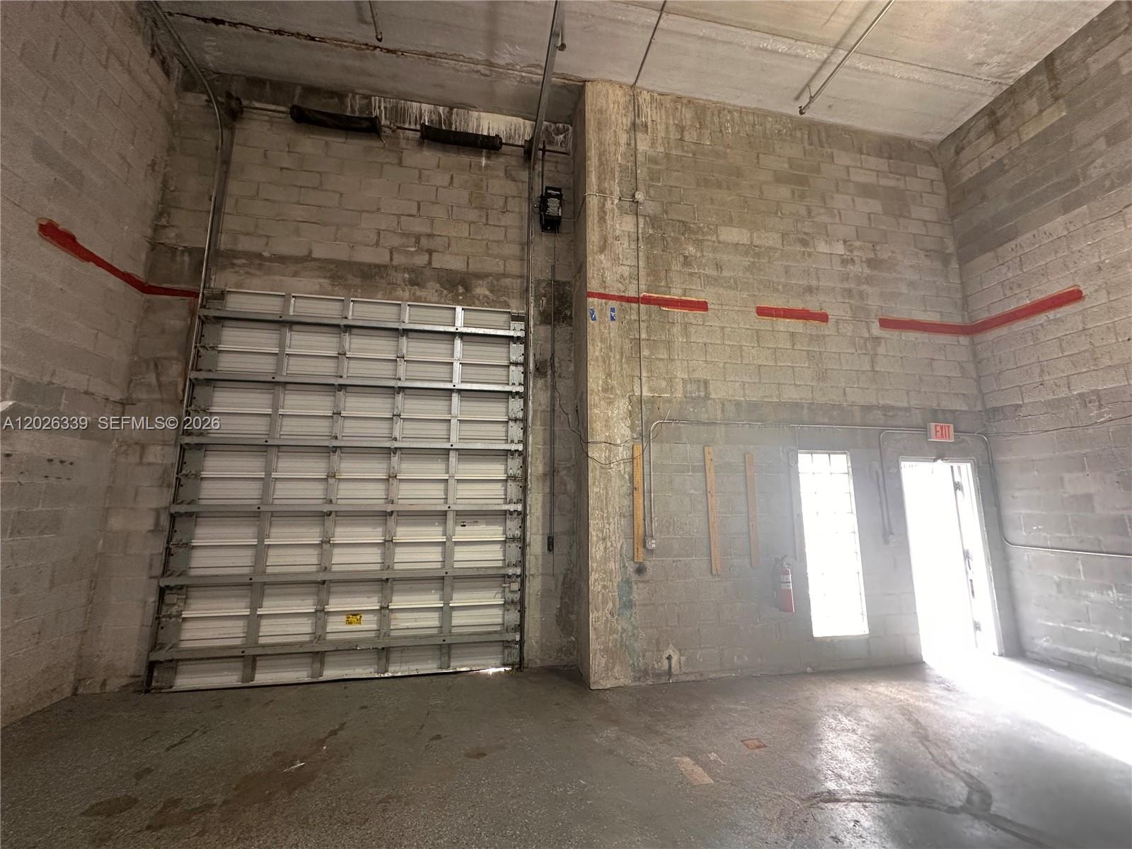 See details C2 / sq. ft. $ 2026-05-27 0 Photo