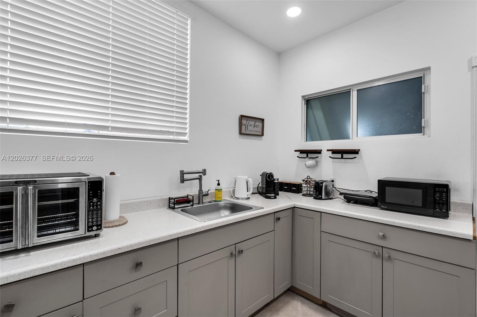 See details / sq. ft. $ 2026-05-27 0 Photo