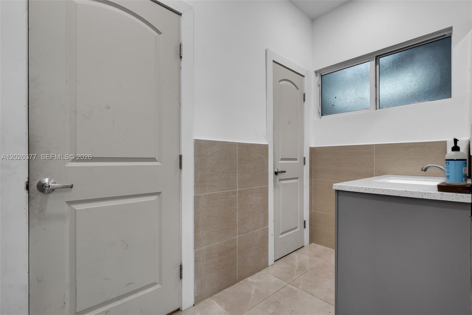 See details / sq. ft. $ 2026-05-27 0 Photo
