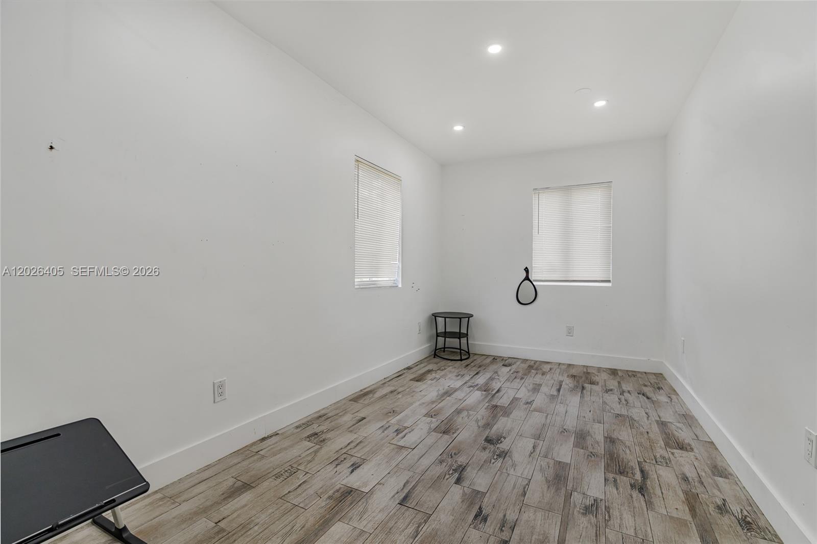 See details / 2190 sq. ft. $ 2026-05-27 0 Photo