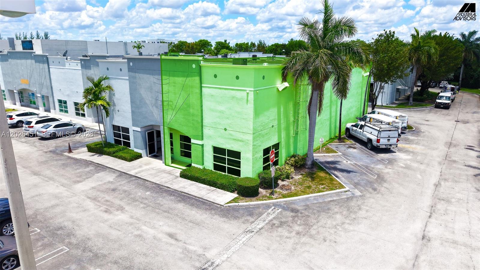 See details 11 / sq. ft. $ 2026-05-27 0 Photo