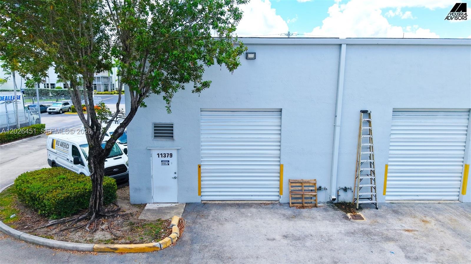 See details 11 / sq. ft. $ 2026-05-27 0 Photo