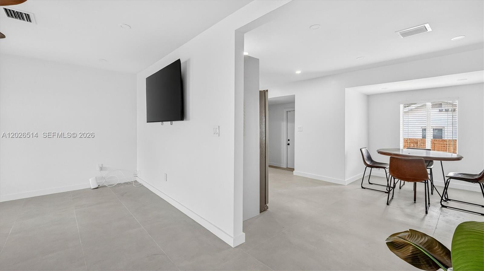 See details / 1620 sq. ft. $ 2026-05-28 0 Photo