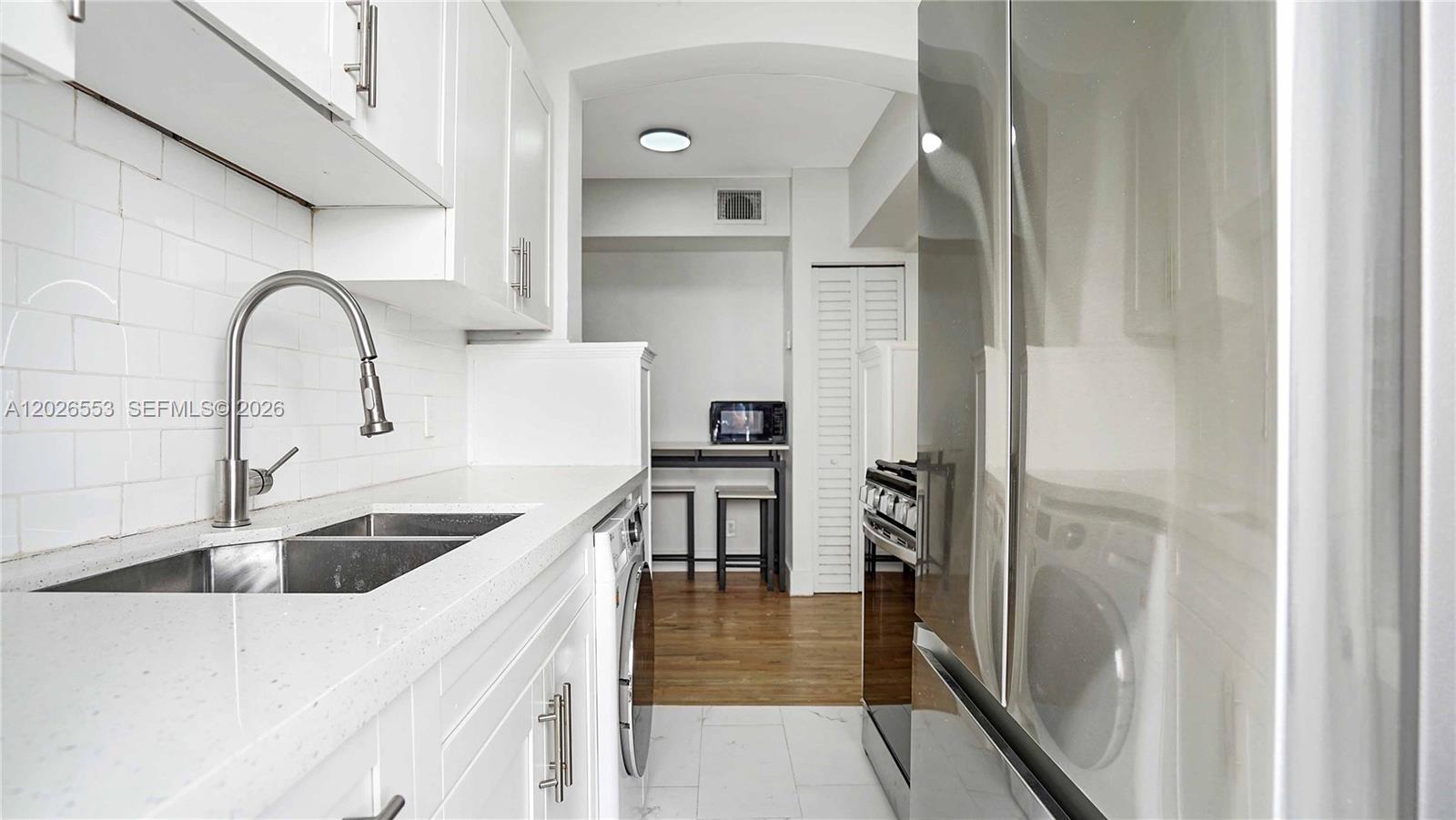 Ver detalles / 3474 sq. ft. $ 2026-05-28 0 foto