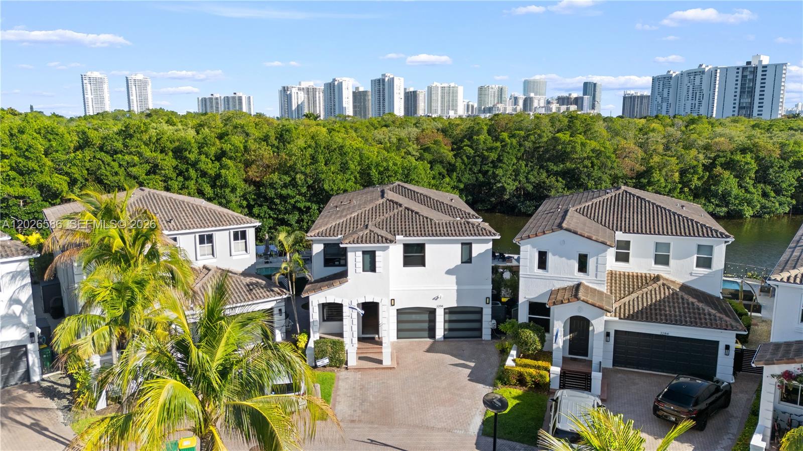 Photo of 3294 211th Ter (3294), Aventura, Florida, 33180 -
