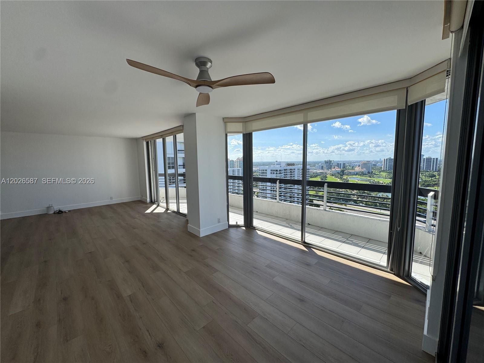 Photo of 3530 Mystic Pointe Dr  #2709, Aventura, Florida, 33180 - 