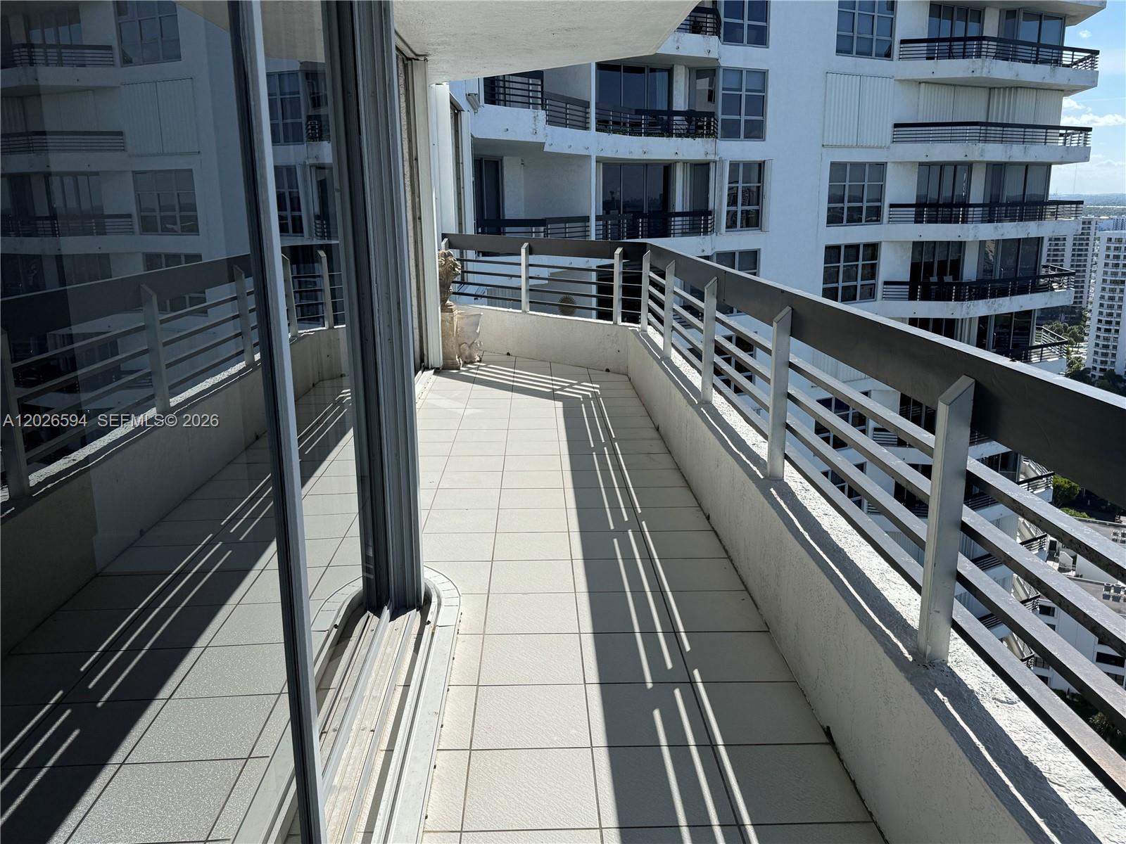 Photo of 3530 Mystic Pointe Dr  #2709, Aventura, Florida, 33180 - 