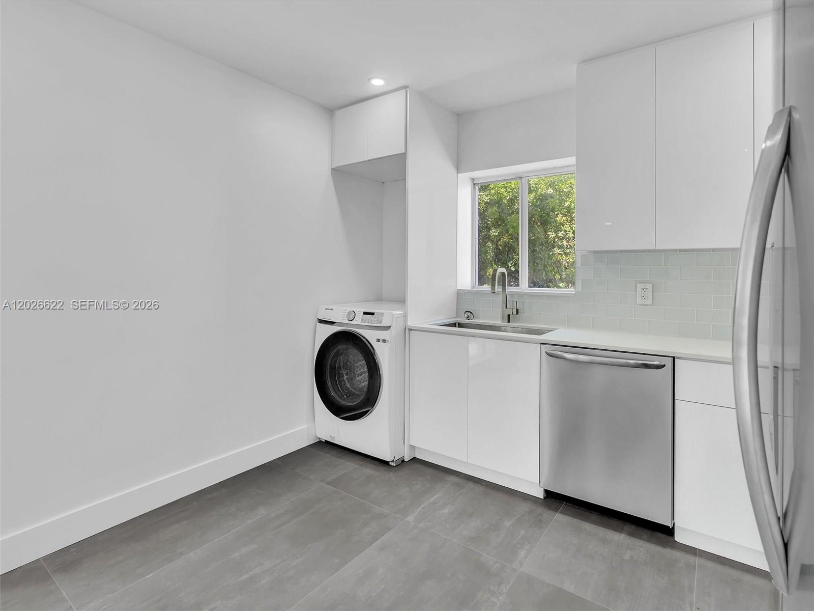 See details 1-8 / sq. ft. $ 2026-05-28 0 Photo