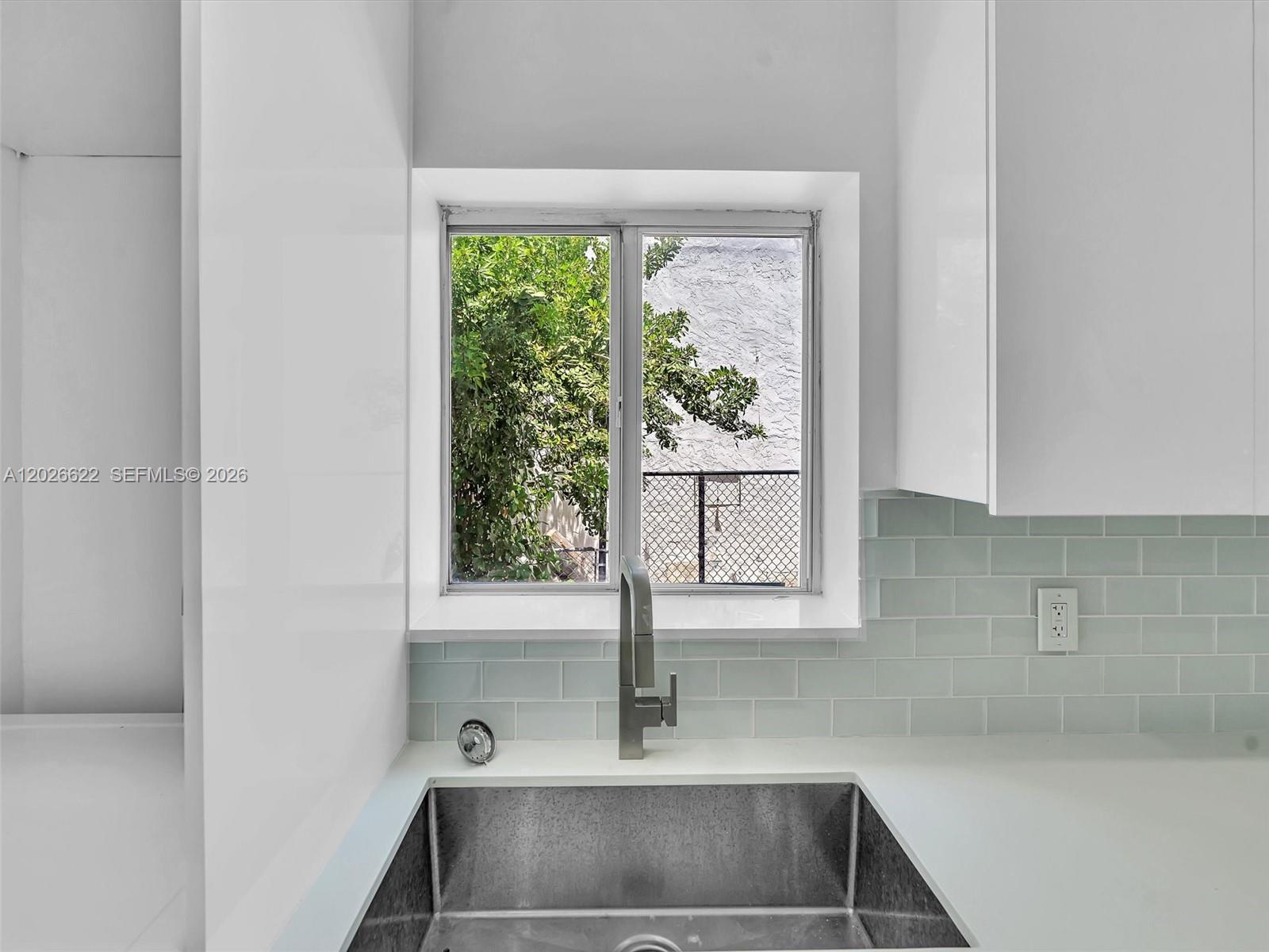 See details 1-8 / sq. ft. $ 2026-05-28 0 Photo