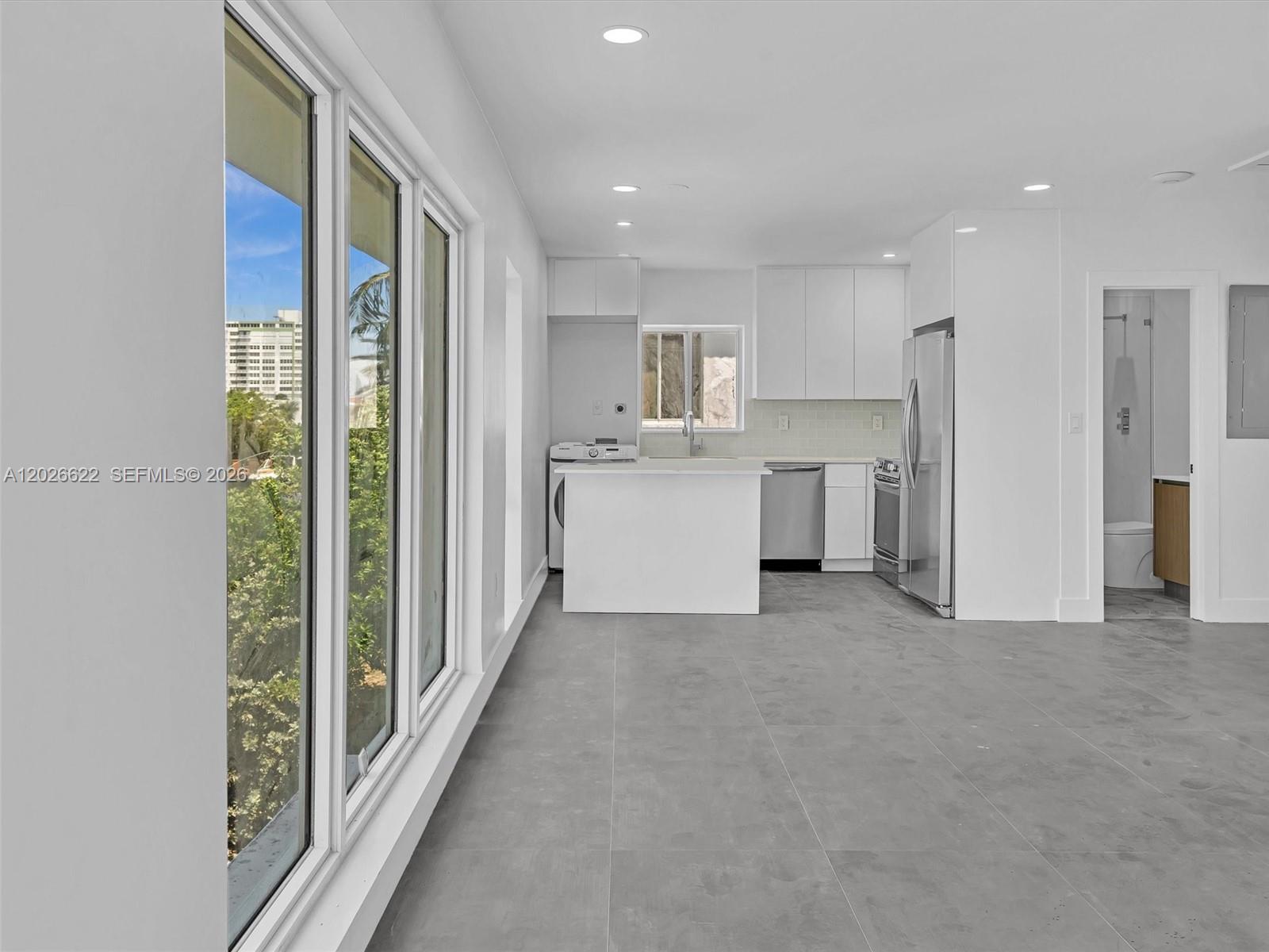 See details 1-8 / sq. ft. $ 2026-05-28 0 Photo
