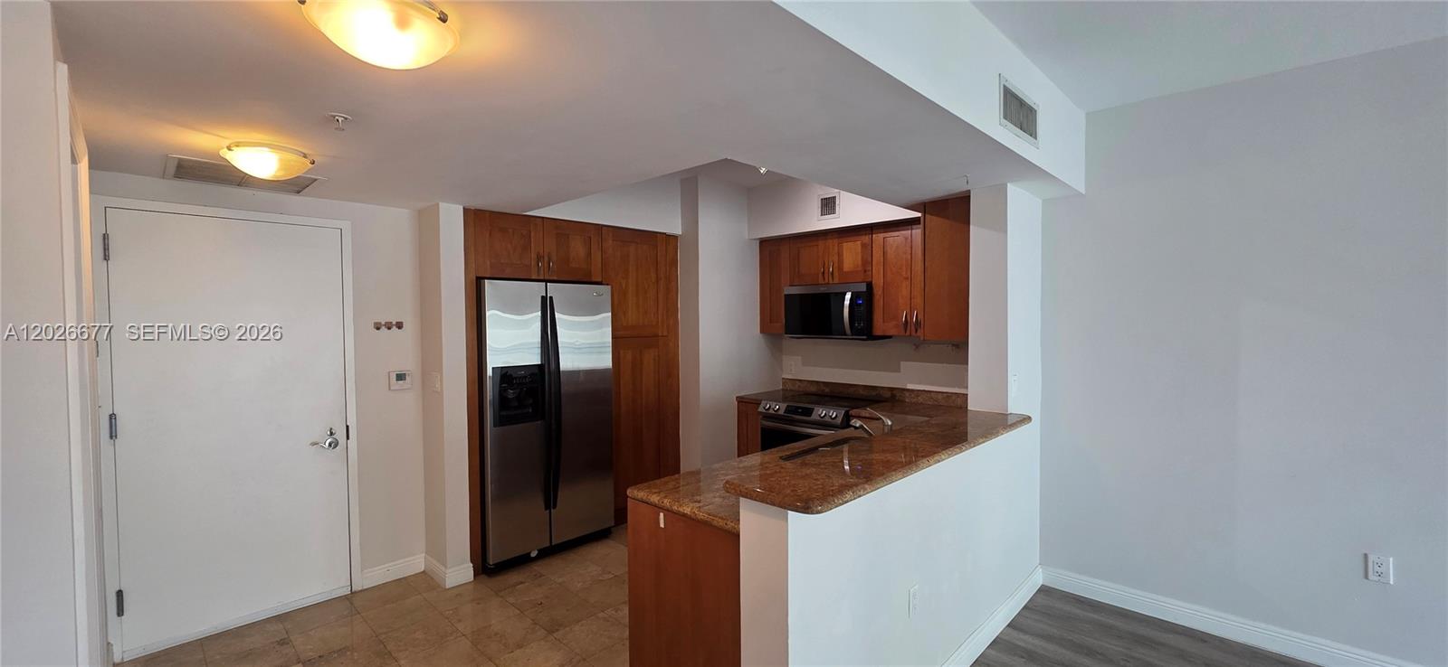Фото 1745 Hallandale Beach Blvd  #2104W, Hallandale Beach, Florida, 33009 - 