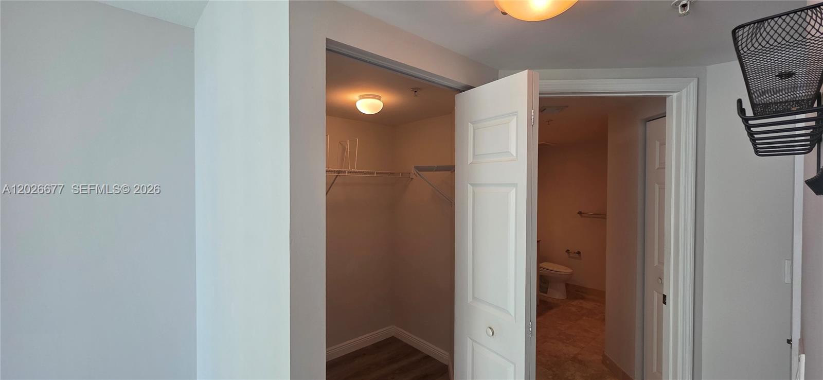 Фото 1745 Hallandale Beach Blvd  #2104W, Hallandale Beach, Florida, 33009 - 