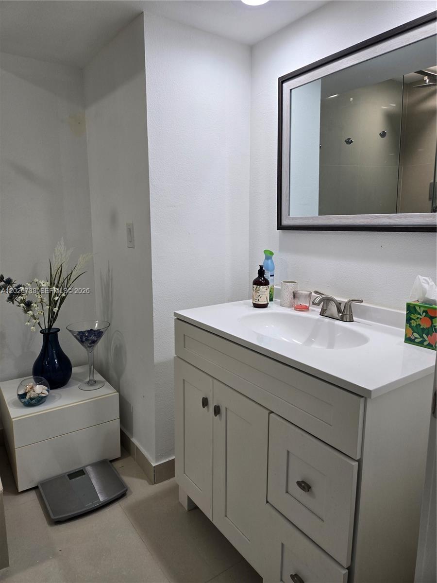 Photo of 20379 Country Club Dr  #2531, Aventura, Florida, 33180 - 2nd