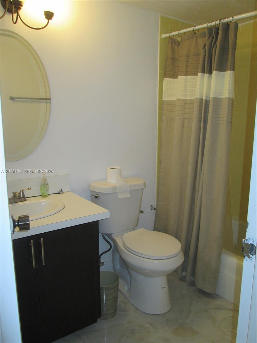 Ver detalles 411 2 / 2 1087 sq. ft. $ 2026-05-28 0 foto