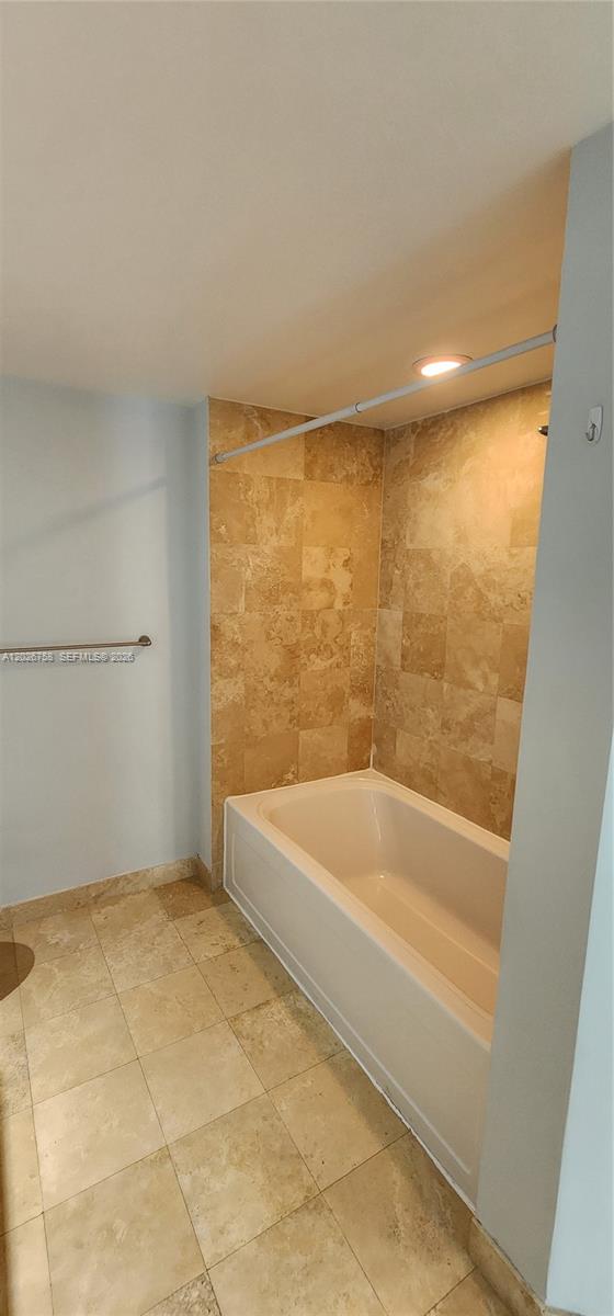Photo of 1745 Hallandale Beach Blvd  #2304W, Hallandale Beach, Florida, 33009 - 