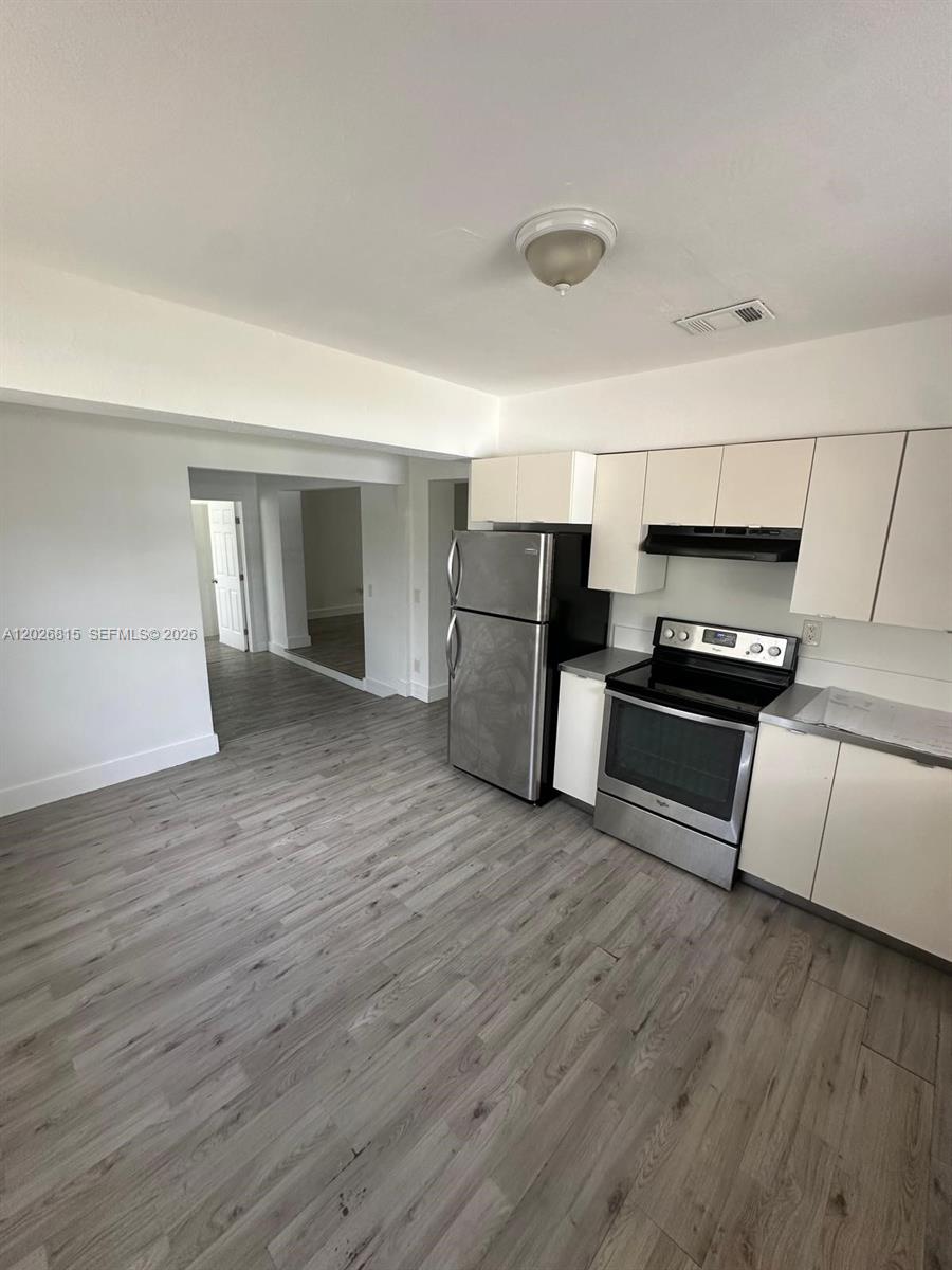 See details / 2541 sq. ft. $ 2026-06-01 0 Photo