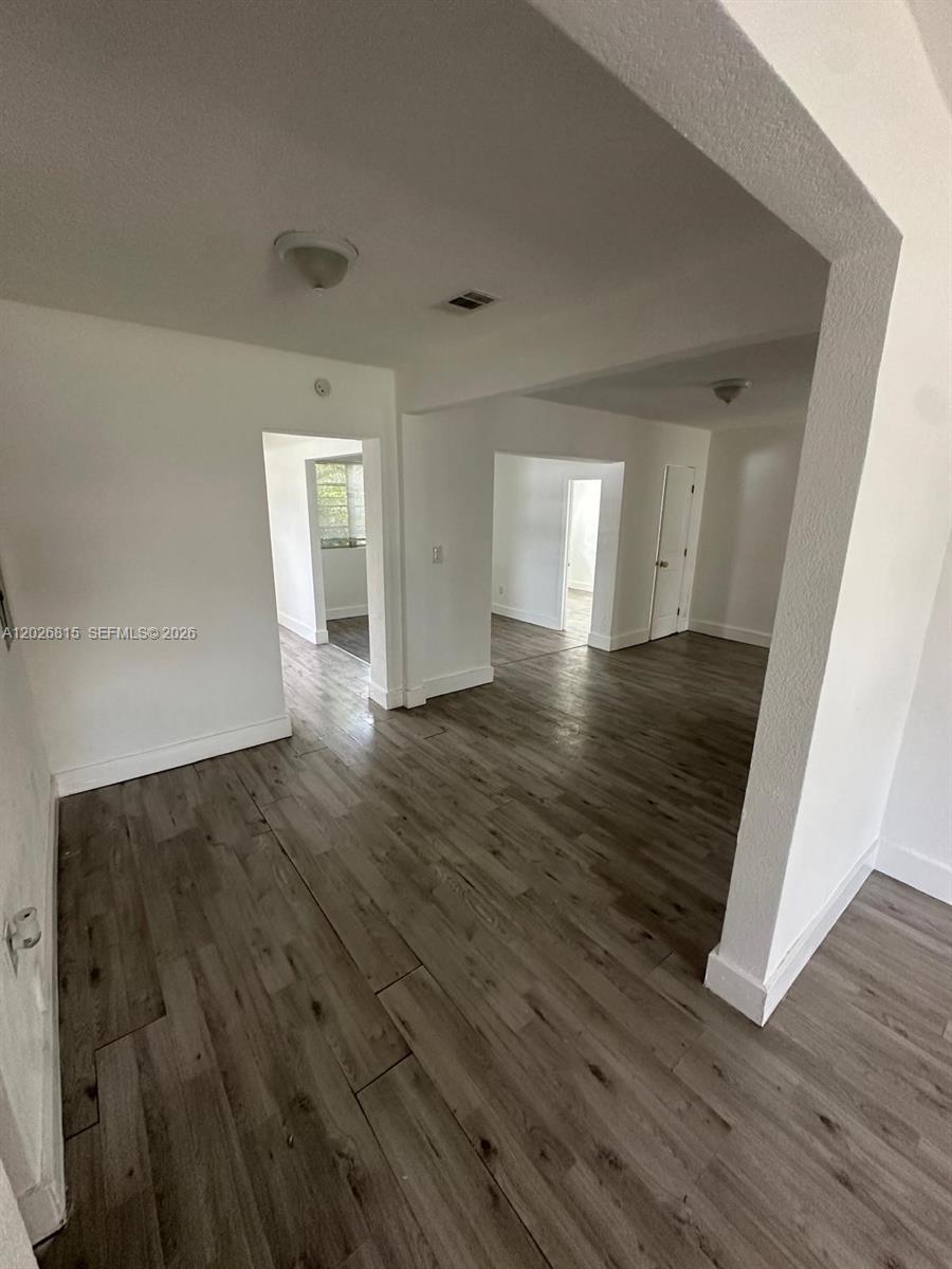 See details / 2541 sq. ft. $ 2026-06-01 0 Photo
