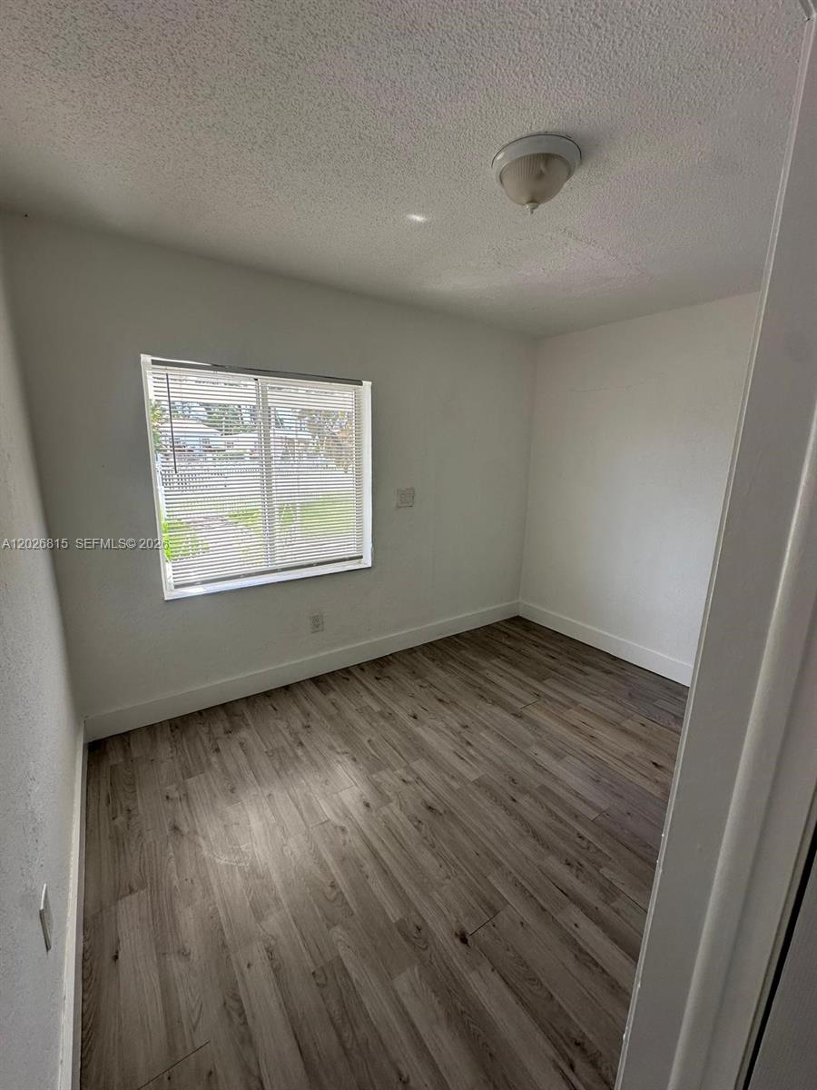 See details / 2541 sq. ft. $ 2026-06-01 0 Photo