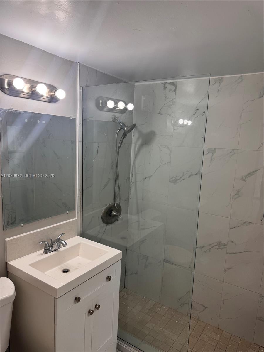 See details / 690 sq. ft. $ 2026-08-05 0 Photo