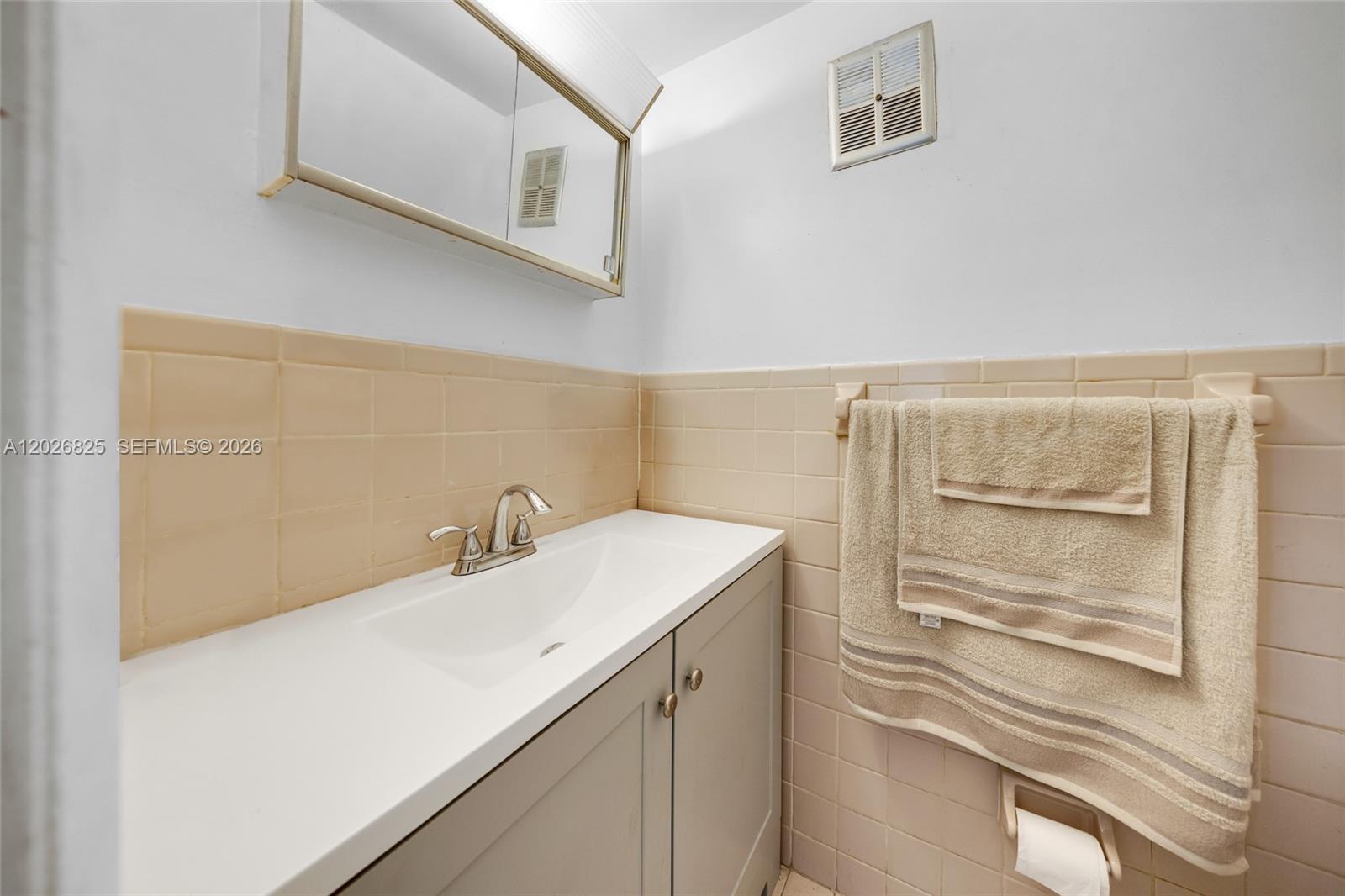 See details / sq. ft. $ 2026-05-28 0 Photo