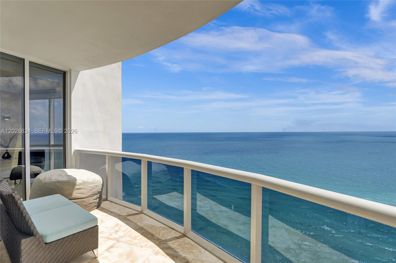 See details 3309 3 / 4 3063 sq. ft. $ 2026-06-17 0 Photo