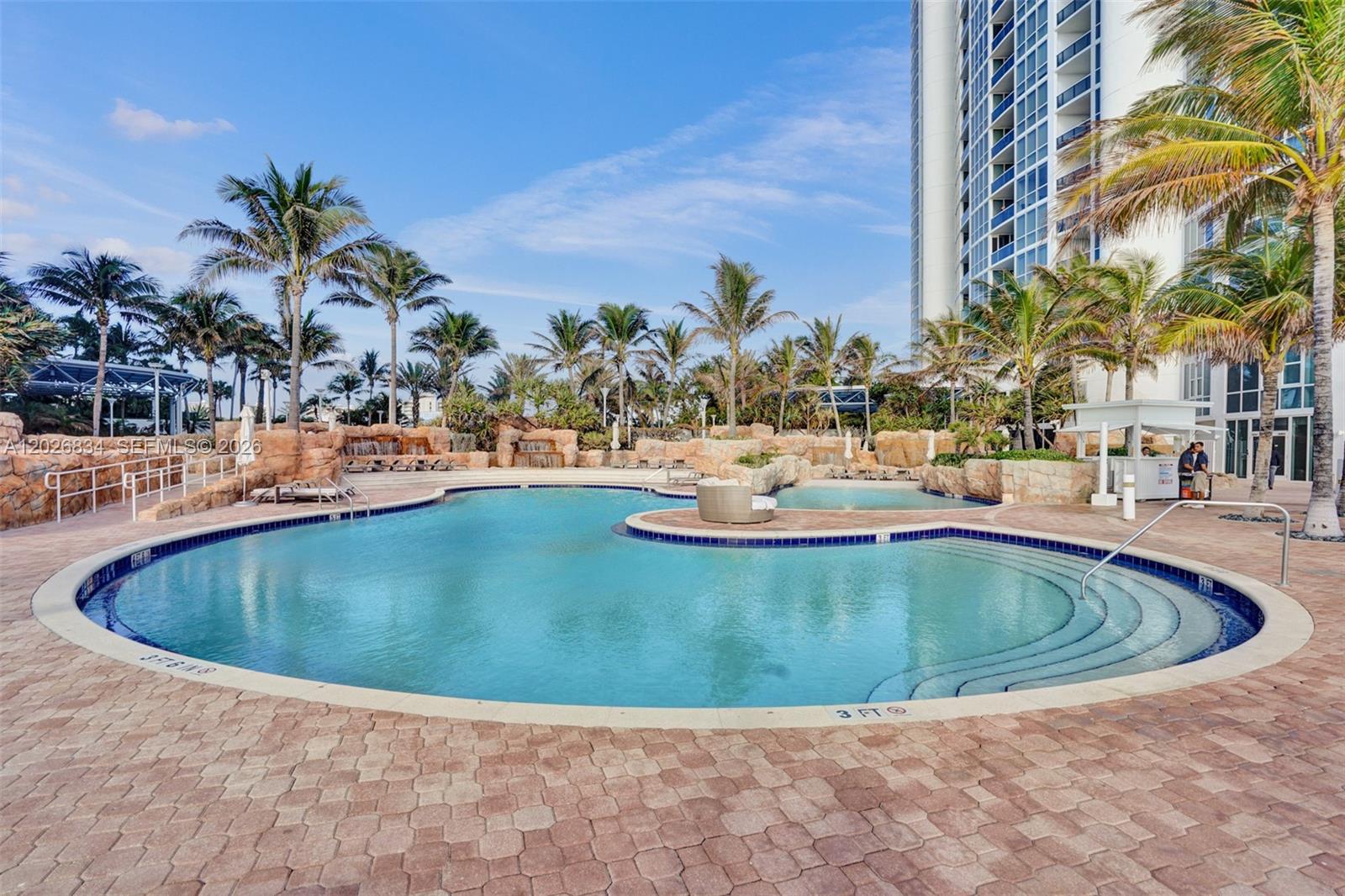 See details 3309 3 / 4 3063 sq. ft. $ 2026-06-17 0 Photo