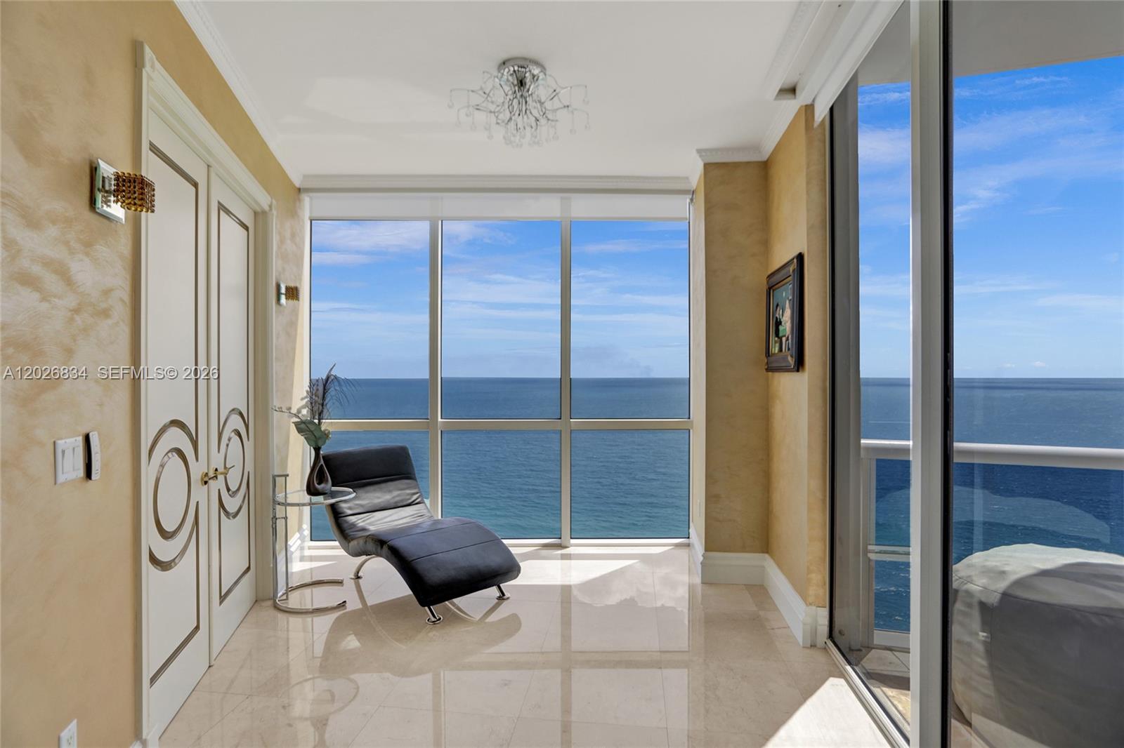 See details 3309 3 / 4 3063 sq. ft. $ 2026-06-17 0 Photo