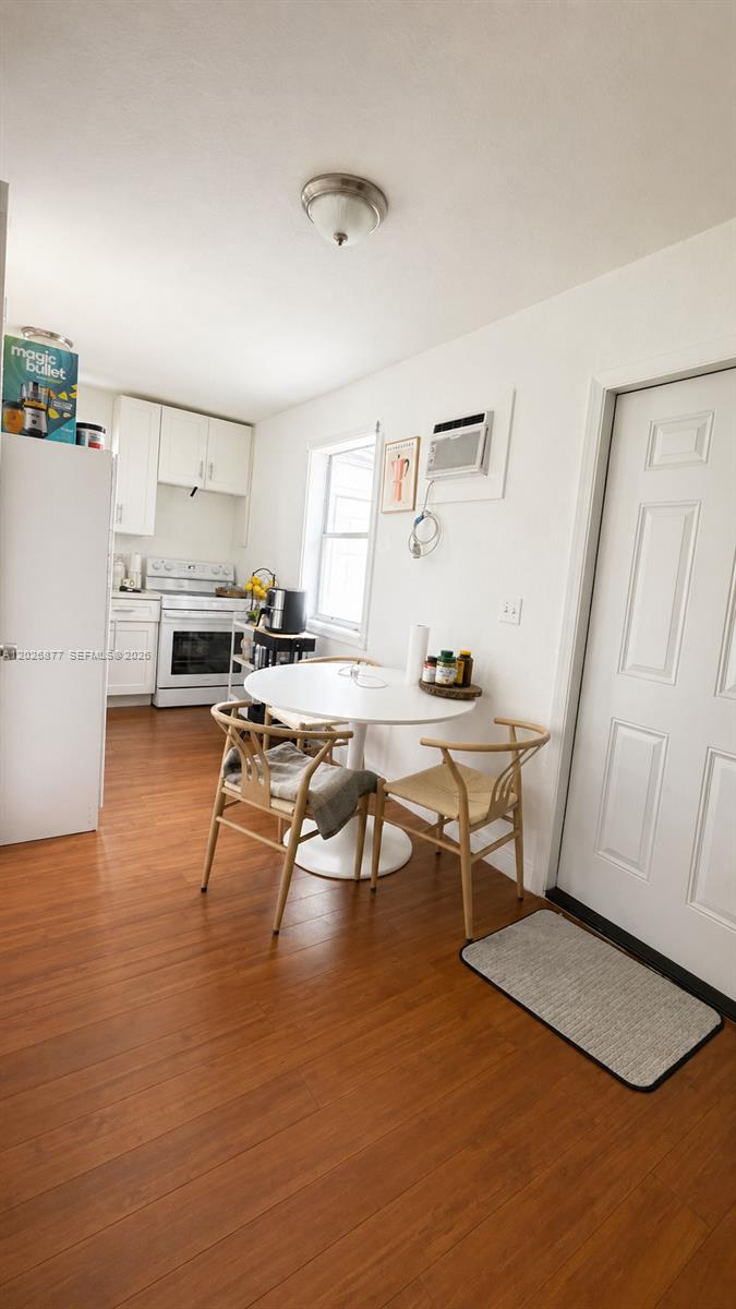 See details / 1826 sq. ft. $ 2026-05-28 0 Photo