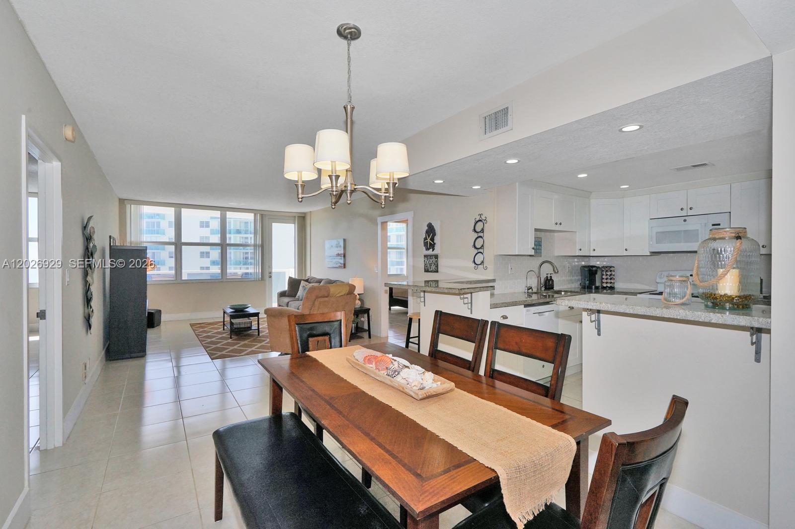 Photo of 3725 Ocean Dr  #1216, Hollywood, Florida, 33019 - 