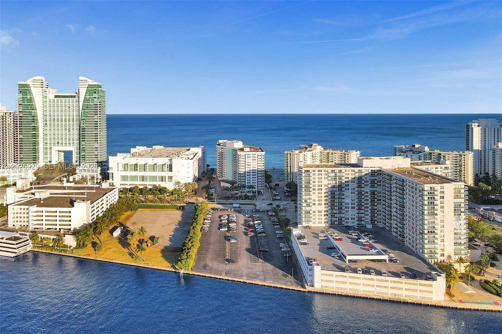 Photo of 3725 Ocean Dr  #1216, Hollywood, Florida, 33019 - 