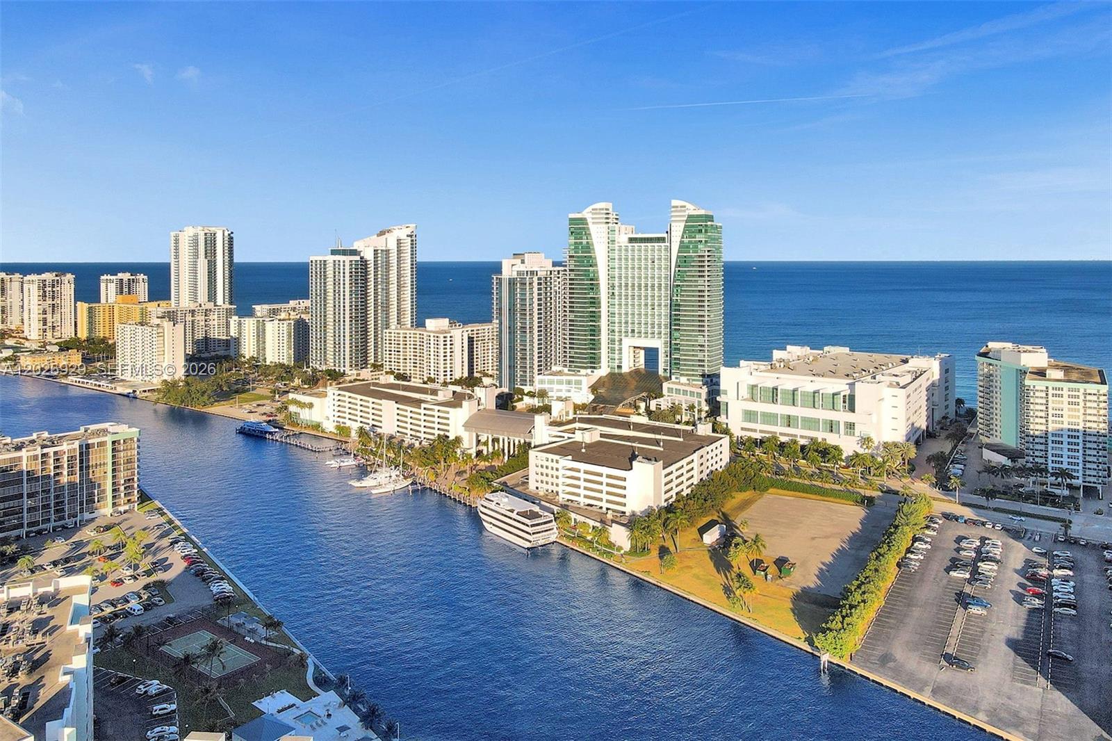 Photo of 3725 Ocean Dr  #1216, Hollywood, Florida, 33019 - 