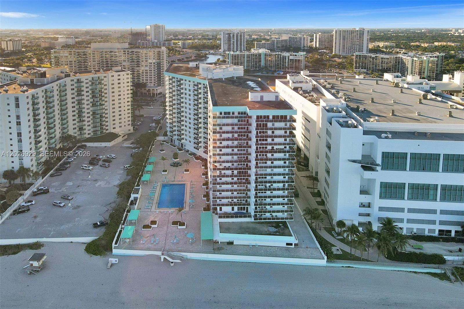 Photo of 3725 Ocean Dr  #1216, Hollywood, Florida, 33019 - 