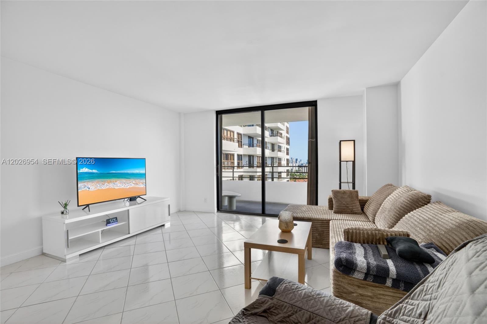 Photo of 2500 Parkview Dr  #1717, Hallandale Beach, Florida, 33009 - 