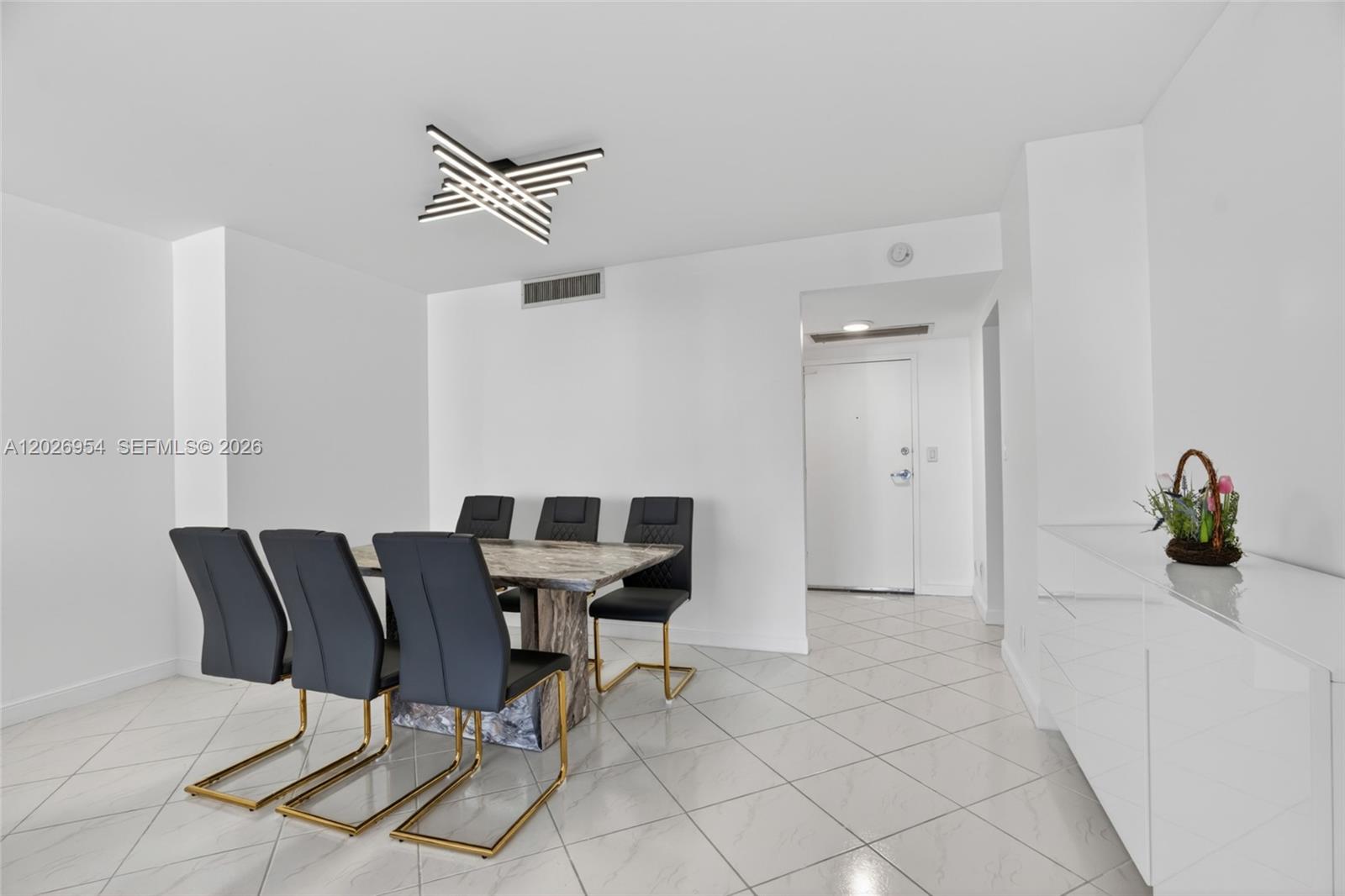 Photo of 2500 Parkview Dr  #1717, Hallandale Beach, Florida, 33009 - 