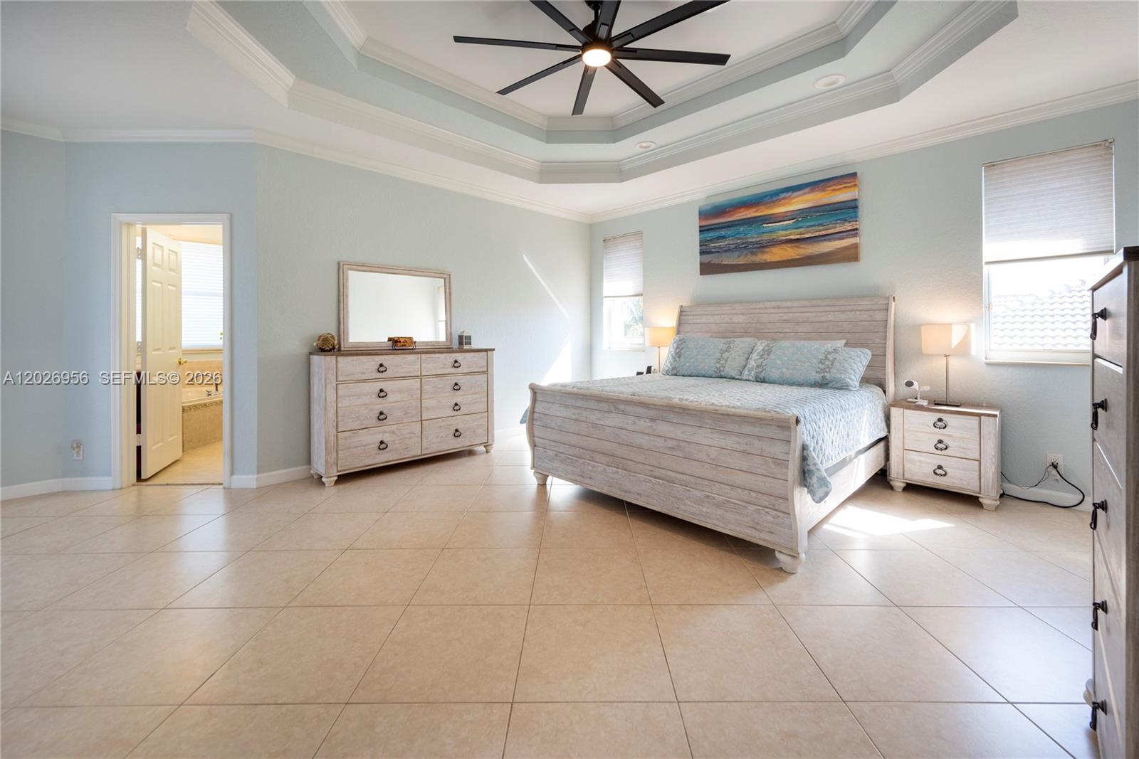 18991 6 / 5 3766 sq. ft. $ 2026-10-07 0 foto