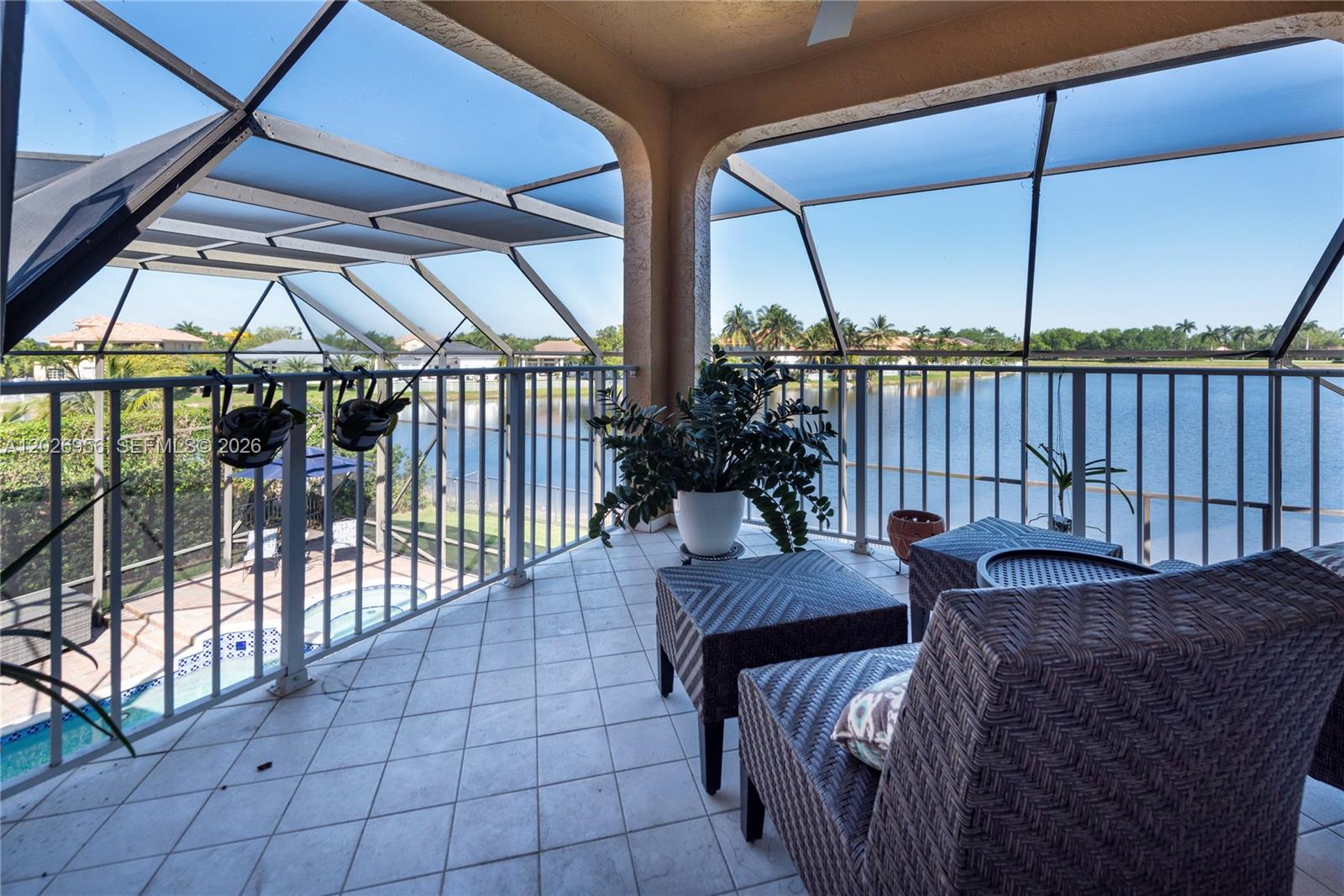 18991 6 / 5 3766 sq. ft. $ 2026-10-07 0 foto