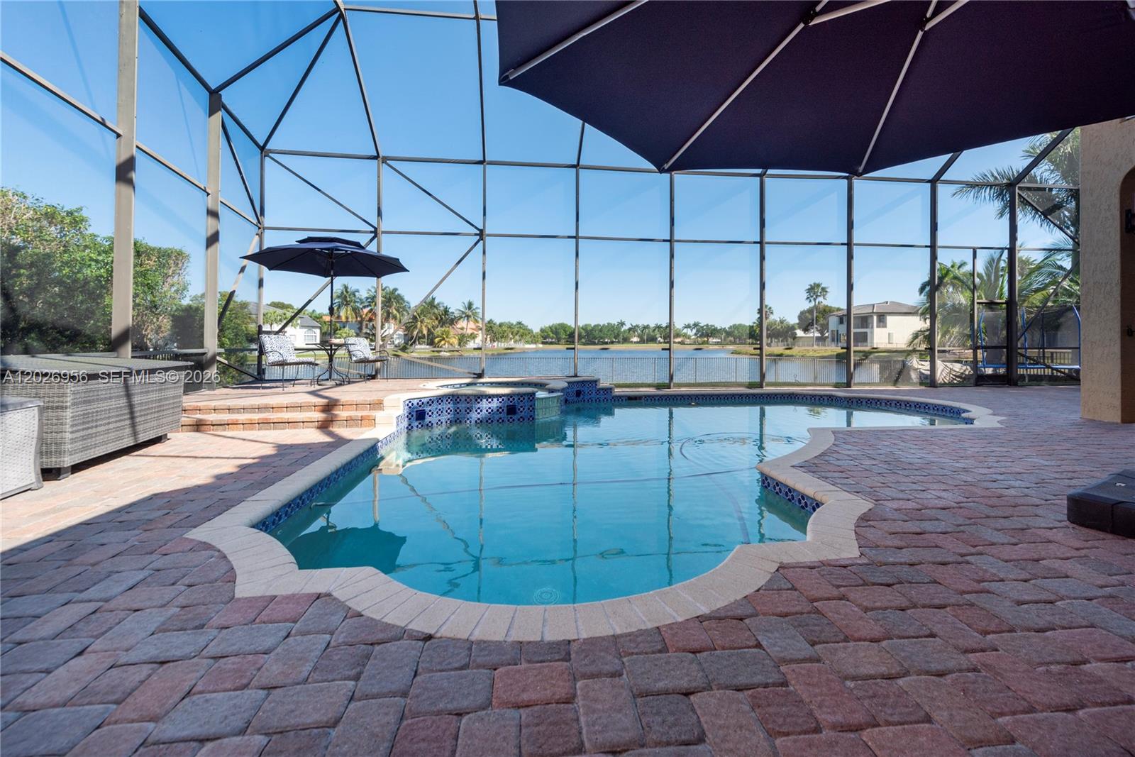 18991 6 / 5 3766 sq. ft. $ 2026-10-07 0 foto