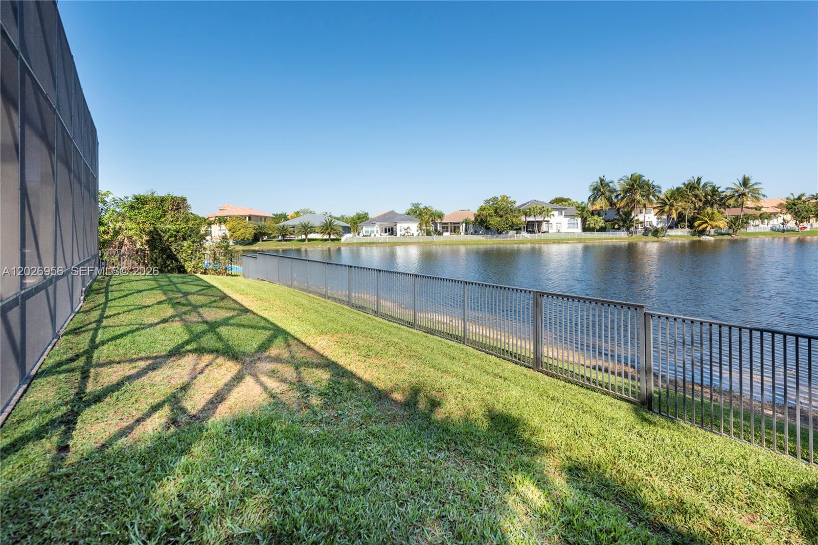 18991 6 / 5 3766 sq. ft. $ 2026-10-07 0 foto
