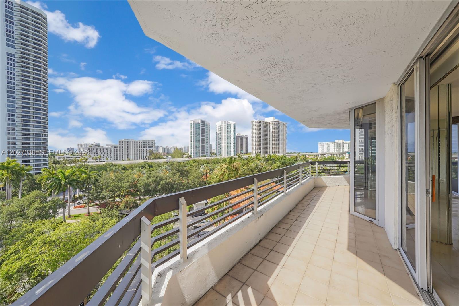 Photo of 3600 Mystic Pointe Dr #812, Aventura, Florida, 33180 -