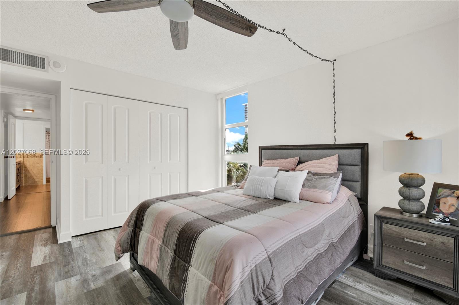 Ver detalles 205 2 / 2 1603 sq. ft. $ 2026-05-28 0 foto